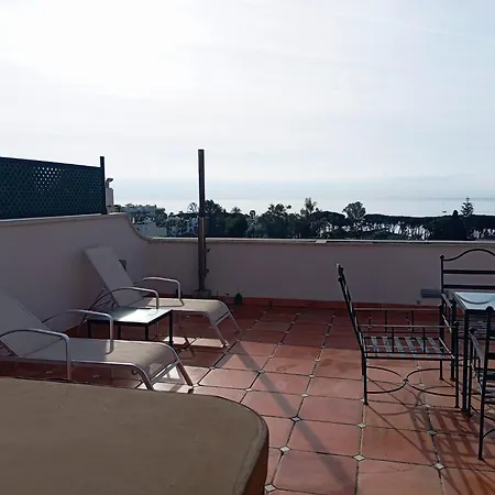 Apartment Atico Duplex Guadalpin